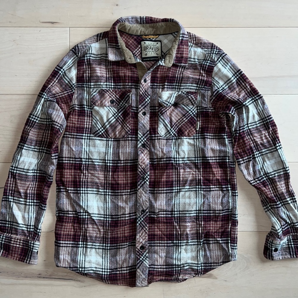 Men’s Dravus Button Down Shirt Size M